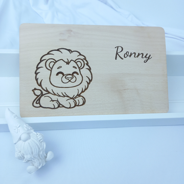 Frühstücksbrettchen / Vesperbrettchen mit Wunschname Motiv " Löwe"/ Geschenk/ Kindergeburtstag